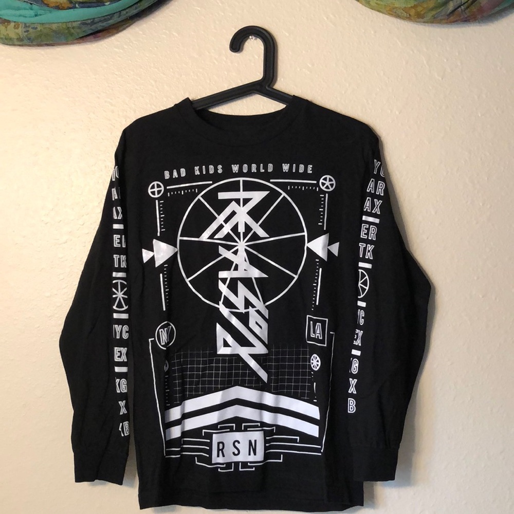 Trendy Underground Long Sleeve Reason Brand